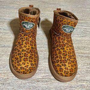 ♥️HOST PICK❤️ NWT NFL NY Jets animal print ankle boots with bling